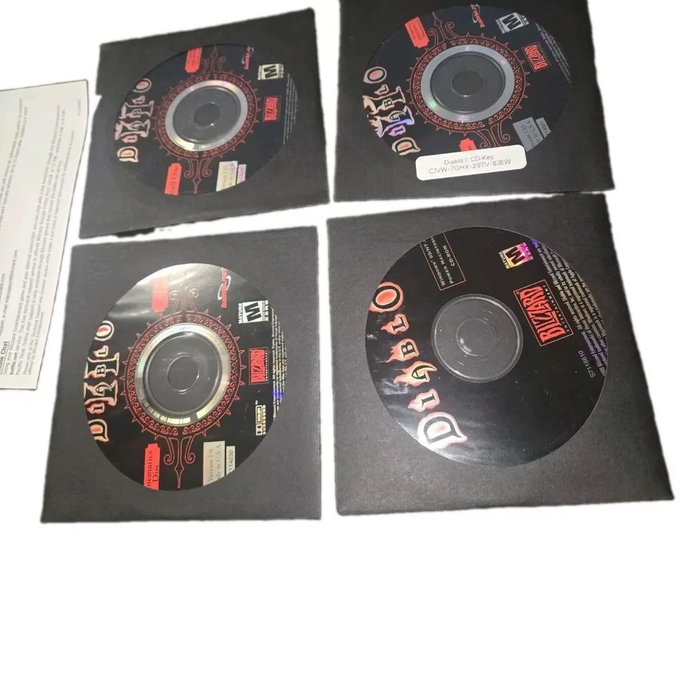 Diablo 2 II Battle Chest 2001 PC Game, 4 Discs, w/ Manual, Expansion Set, Box
